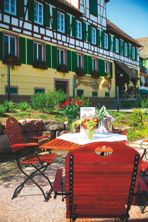 Hotel-Gasthof Zum Weyssen Roessle شيلتاخ المظهر الخارجي الصورة