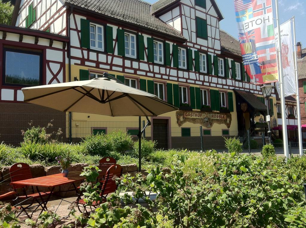 Hotel-Gasthof Zum Weyssen Roessle شيلتاخ المظهر الخارجي الصورة
